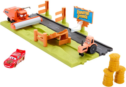Mattel Disney E Pixar Cars Corsa Acrobatica In Fuga Da Frank Playset Con 3 Veicoli