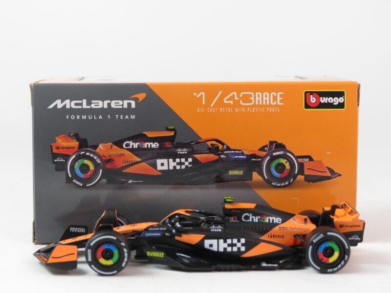 Bburago Formula Racing 2024 F-1 McLaren MCL38 #4 Lando Norris WB Veicolo pressofuso in scala 1:43