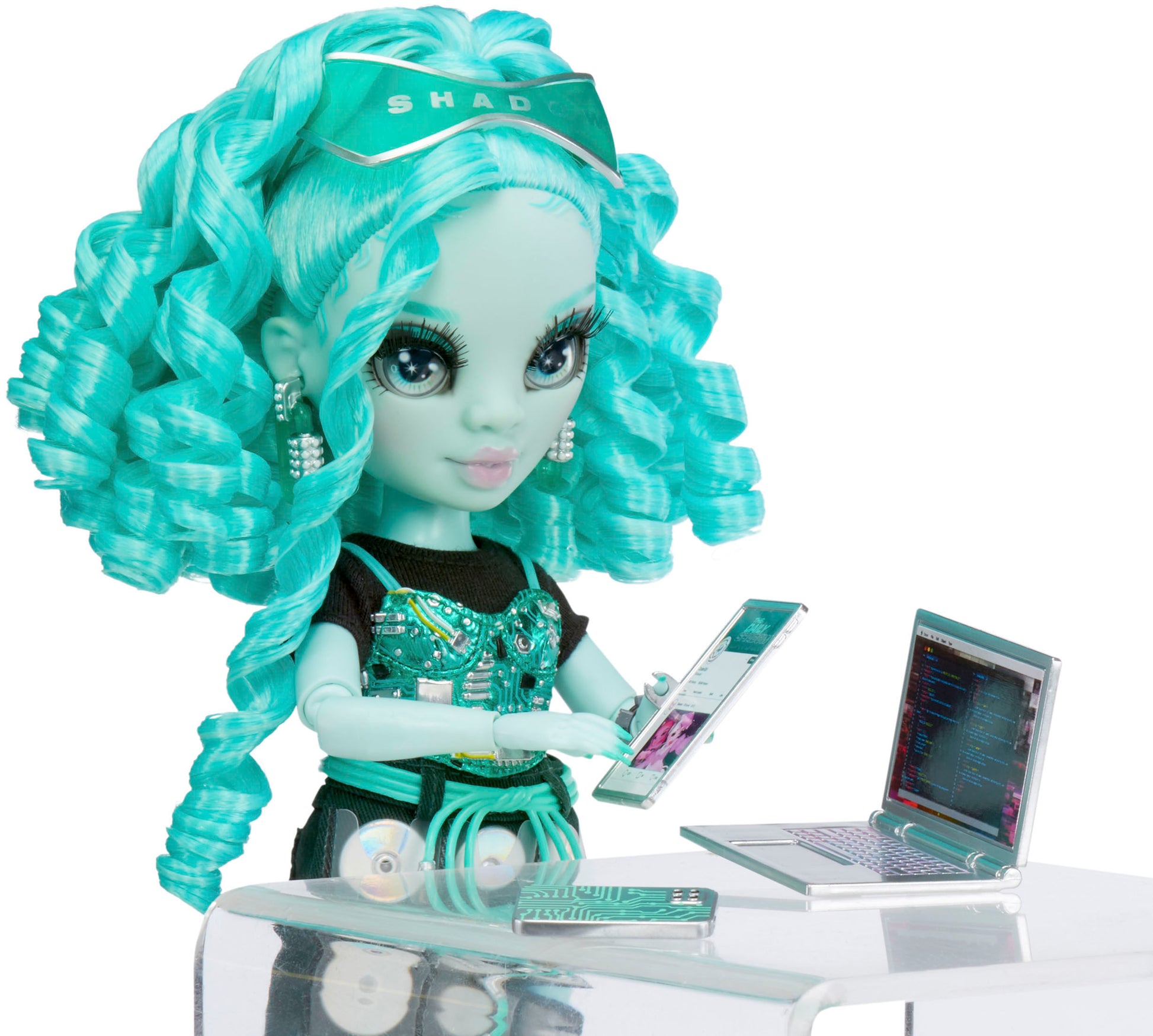 Rainbow High Shadow High Berrie Blue Fashion Doll