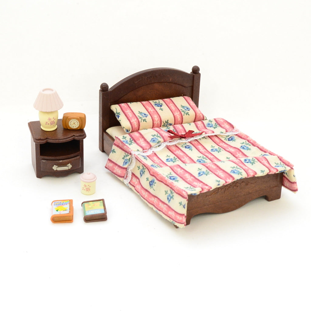 Sylvanian Families Letto e Comodino 5019