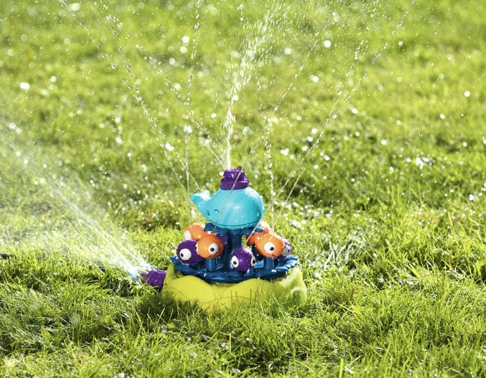 B. Toys Whirly Whale - Spruzzatore Balena da Giardino 2+