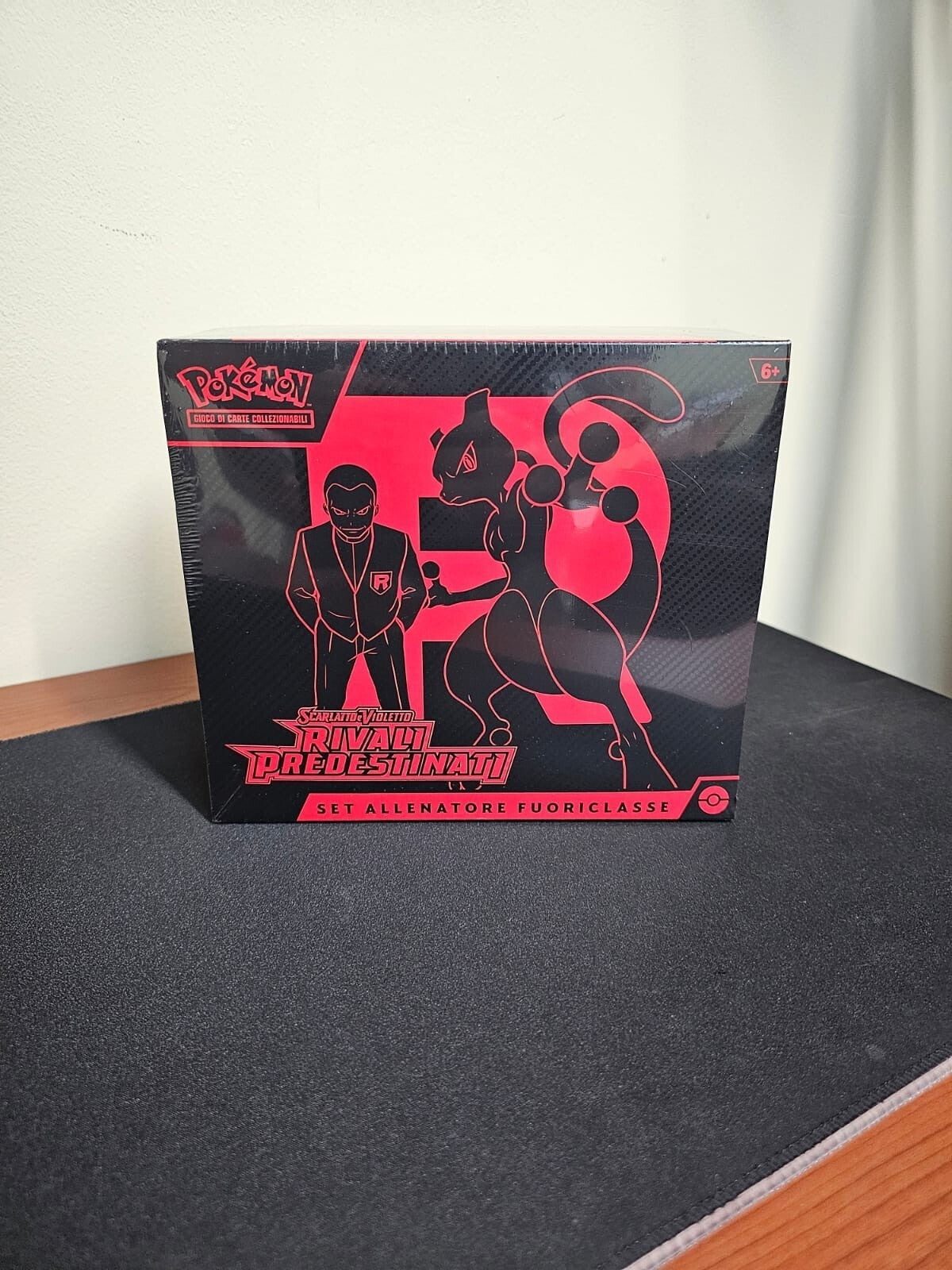 Pokemon Company Predestined Rivals Outclass Trainer Set