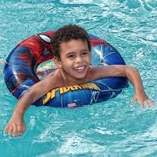 98003 Anello Gonfiabile Spiderman - toysvaldichiana.it