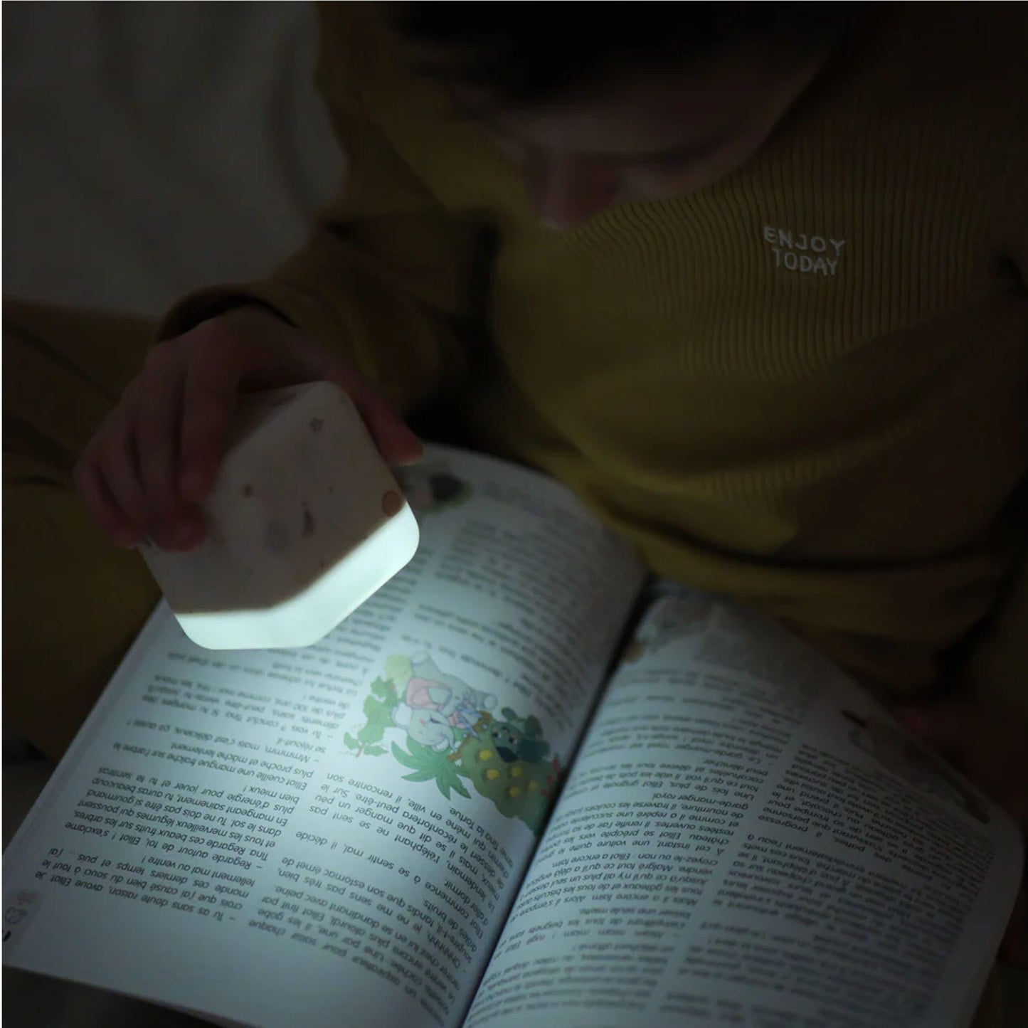 Cloud B - Cube B (Lily the Unicorn).  luce notturna portatile