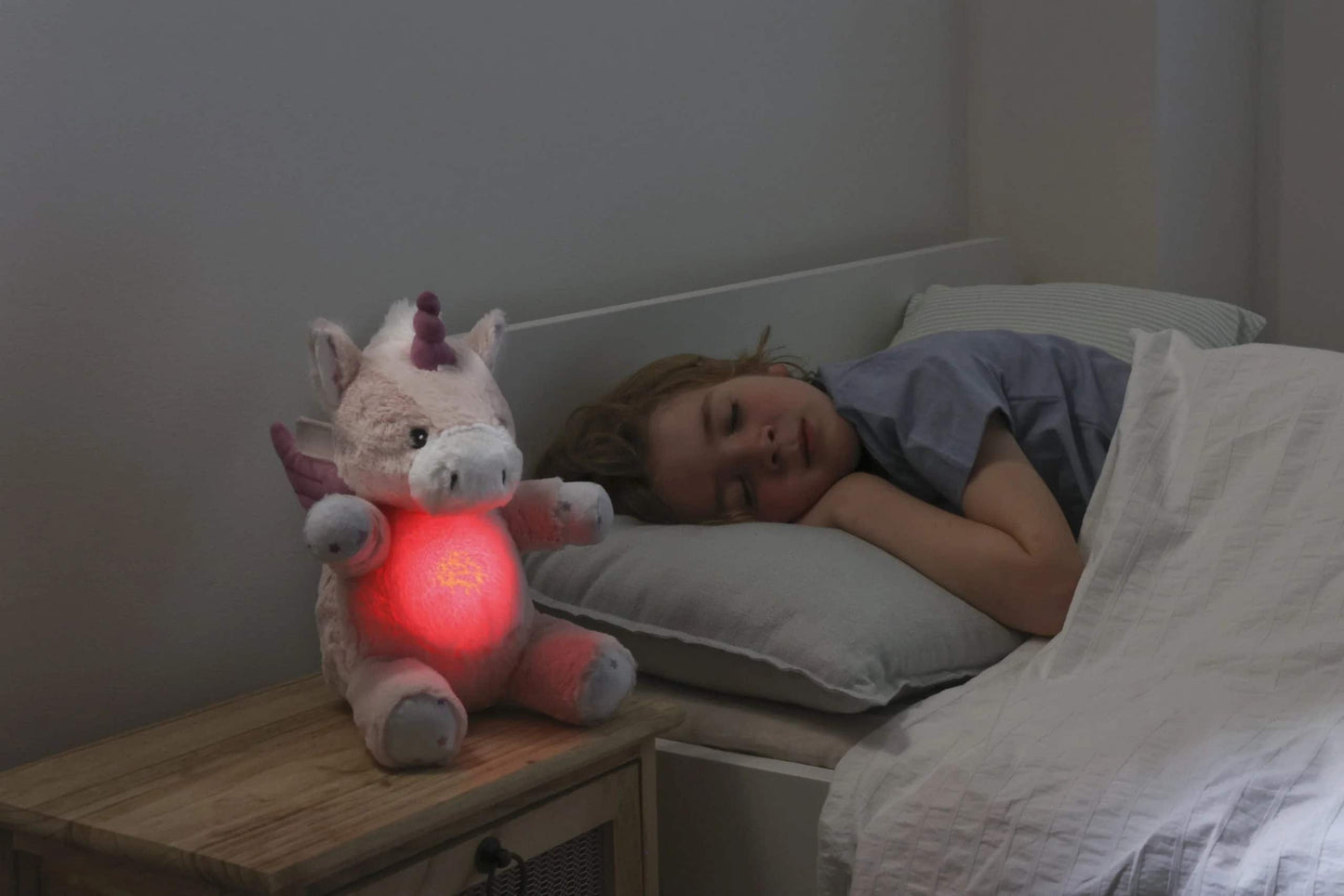 CLOUD-B LoveLight Buddies - Lily the Unicorn (Unicorno con luci e suoni)