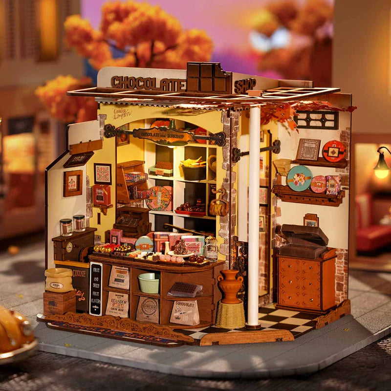 Henry's Chocolate Shop (DG174) Miniature Robotime