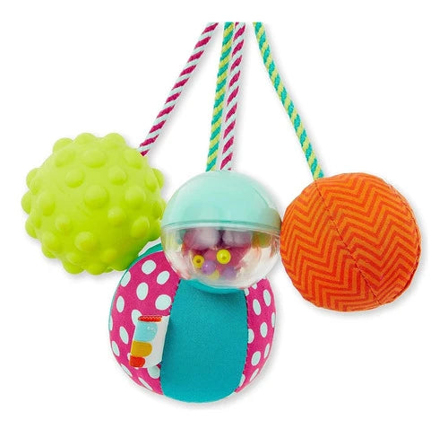 battat Sonaglio sensoriale per neonati, giocattolo per neonati con 4 palline e clip, colori assortiti