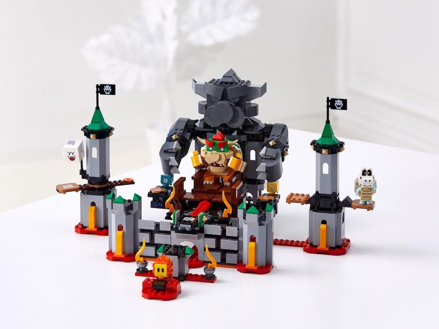 LEGO 7139 Super Mario Battaglia Finale al Castello di Bowser LEGO 