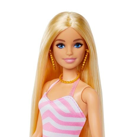 Barbie Movie - Barbie bambola bionda con costume da bagno rosa toysvaldichiana.it 