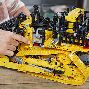 Lego 42131 Bulldozer Cat D11 toysvaldichiana.it 