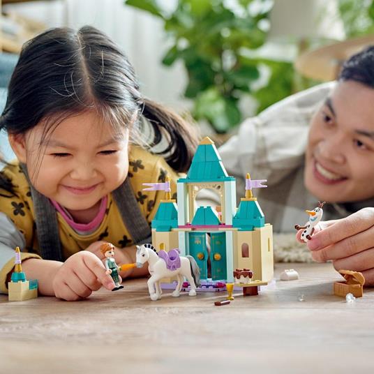 LEGO DISNEY 43204 Divertimento Al Castello di Anna e Olaf toysvaldichiana.it 