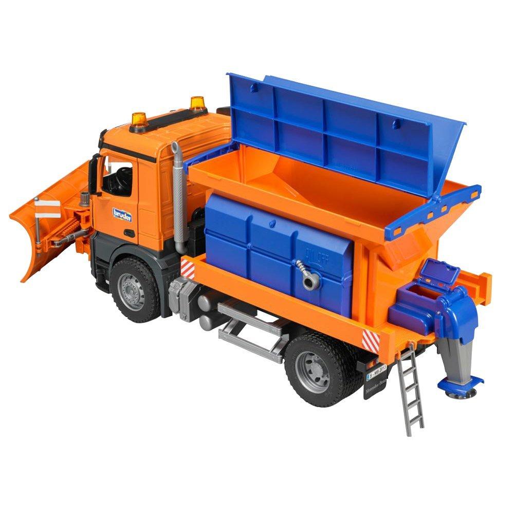 MB Arocs camion spargisale e spazzaneve - toysvaldichiana.it