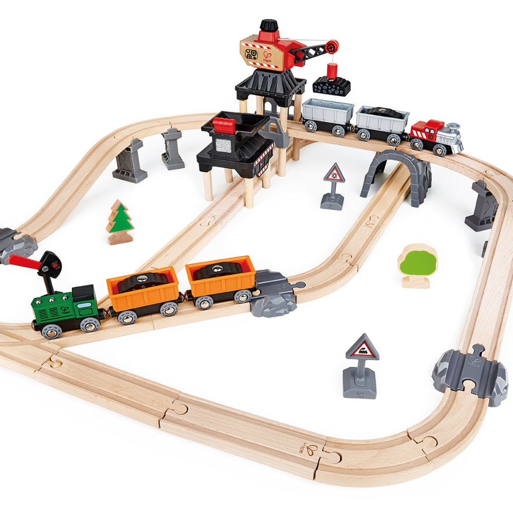 Pista Miniera Con Gru HAPE toysvaldichiana.it 
