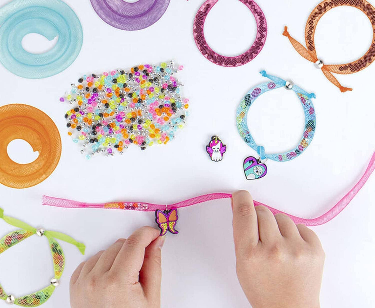 Set Crea I Tuoi Braccialetti- Unicorni toysvaldichiana.it 